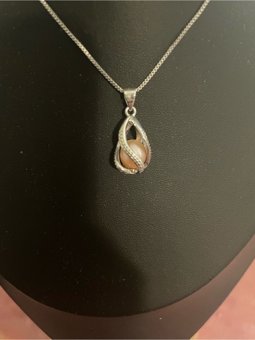 Sterling Silver Teardrop Necklace with Peach Pearl Accent